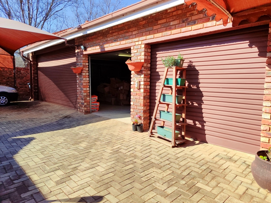 3 Bedroom Property for Sale in Vaal Park North West